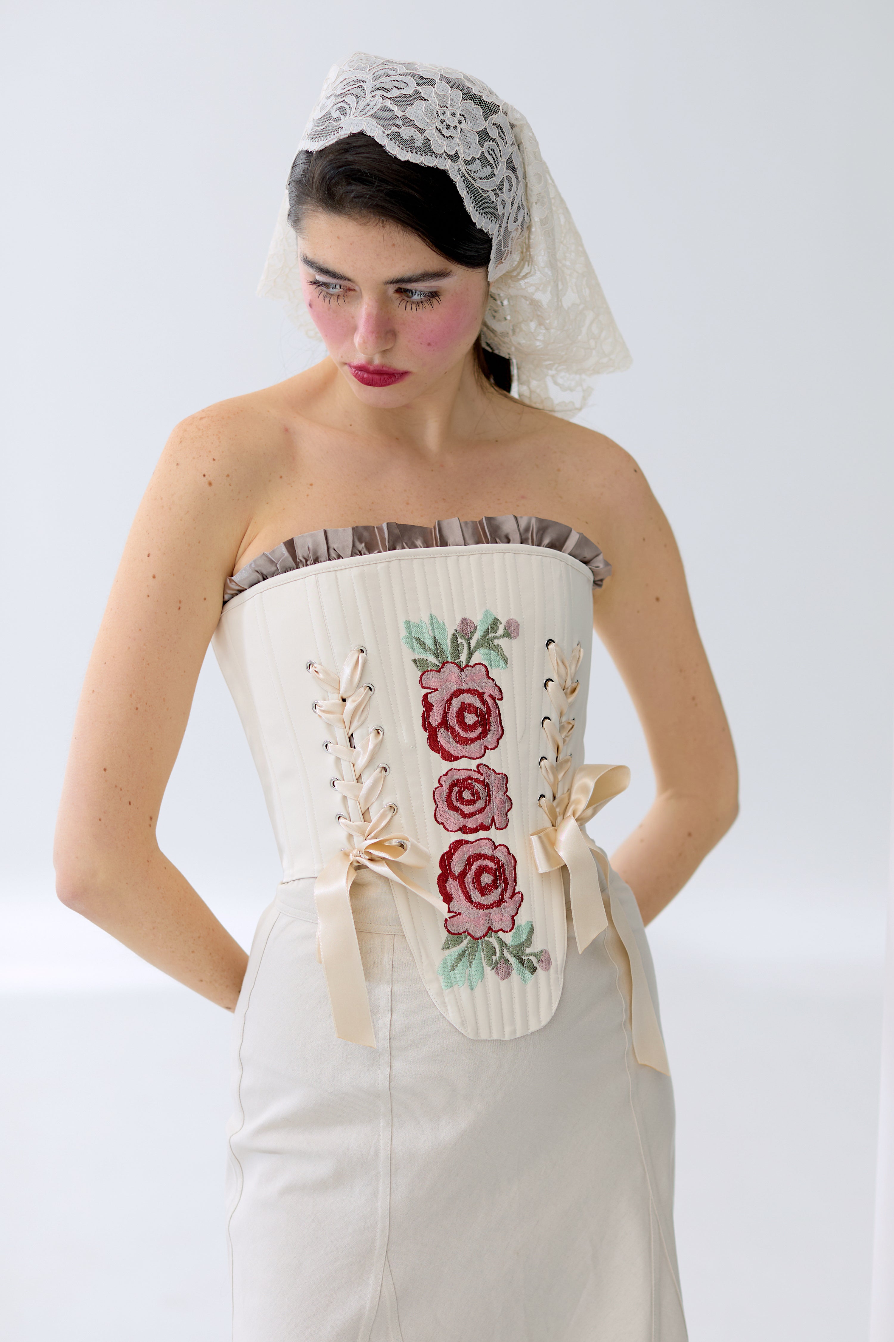 Rosa Korse Set