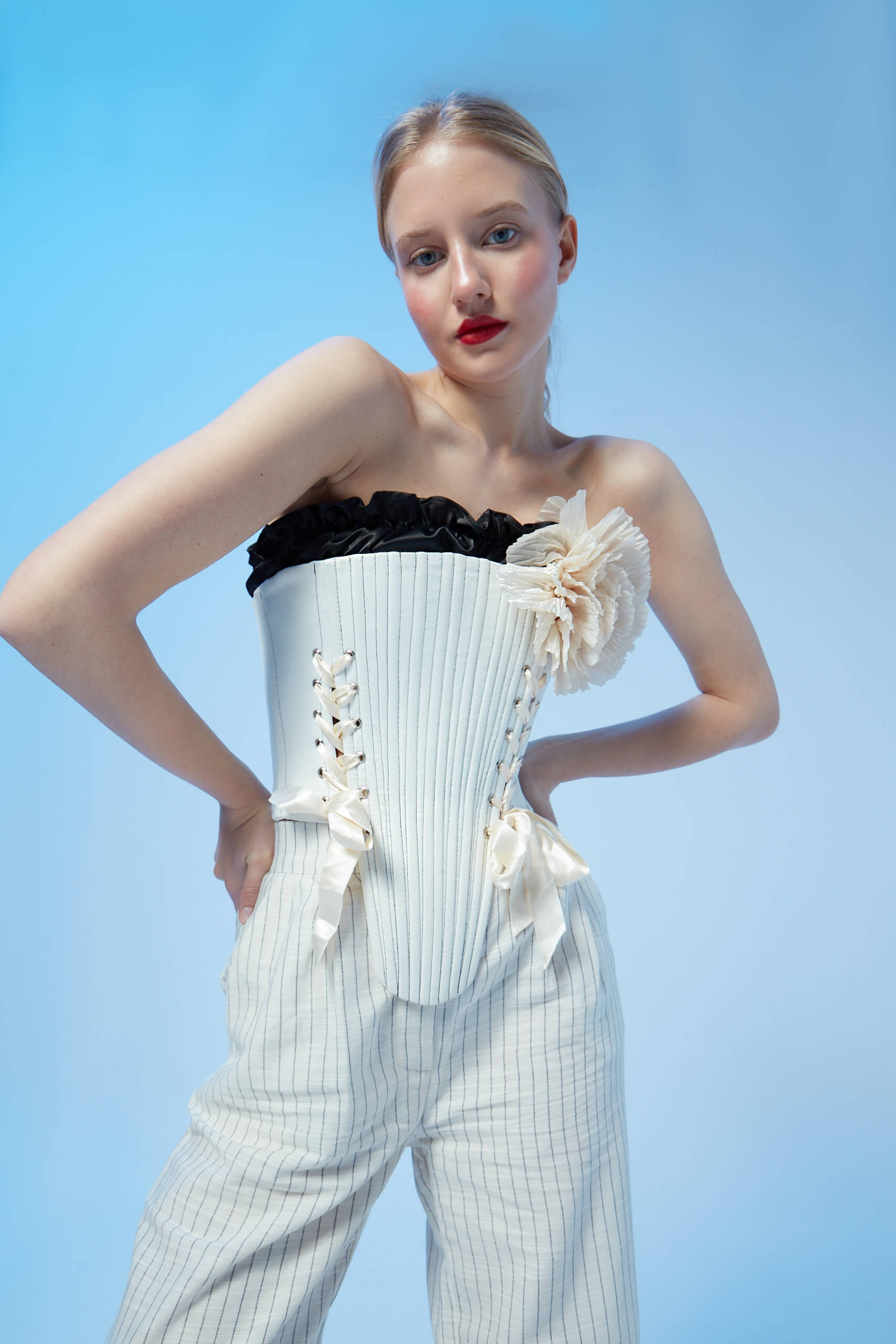 Marie Ekru Korse Set