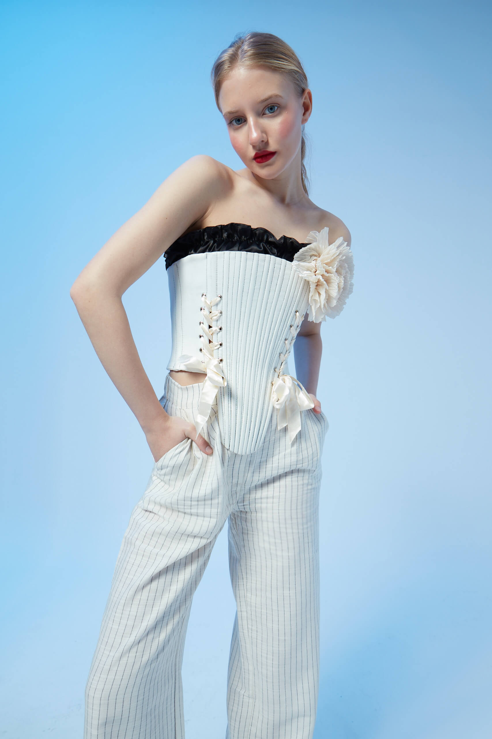 Marie Ekru Korse Set