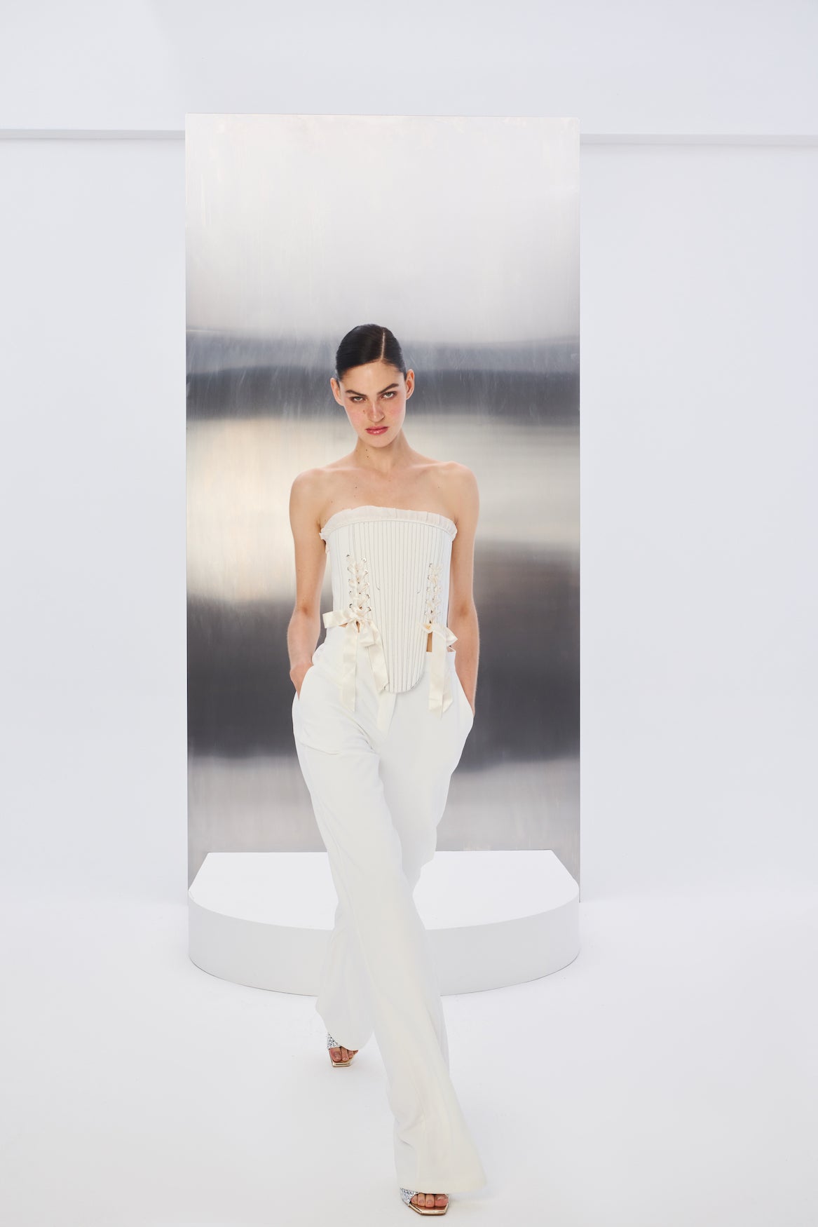 Marie Korse/Ekru Crop Set