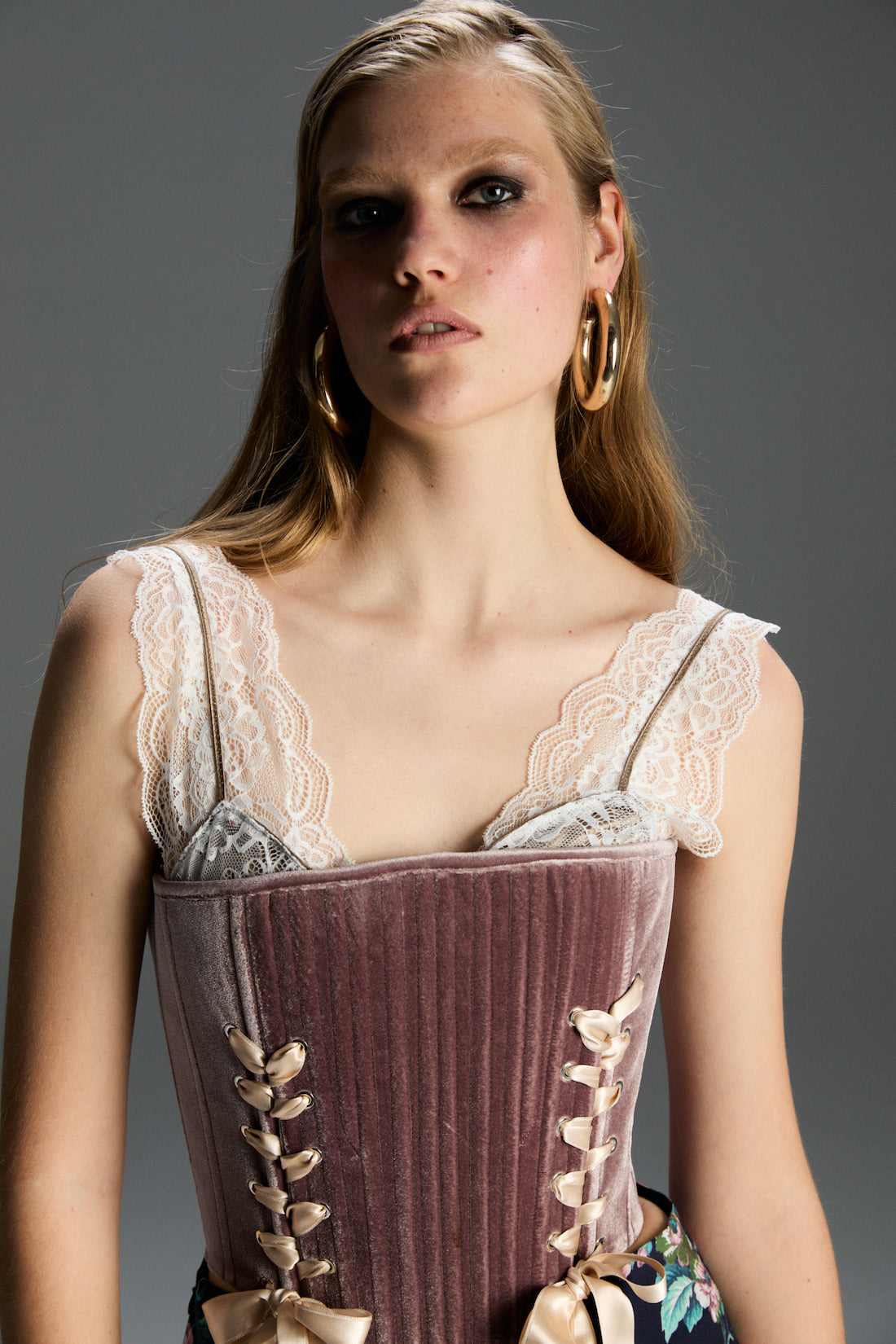 Marie Gül Kurusu Korse Set