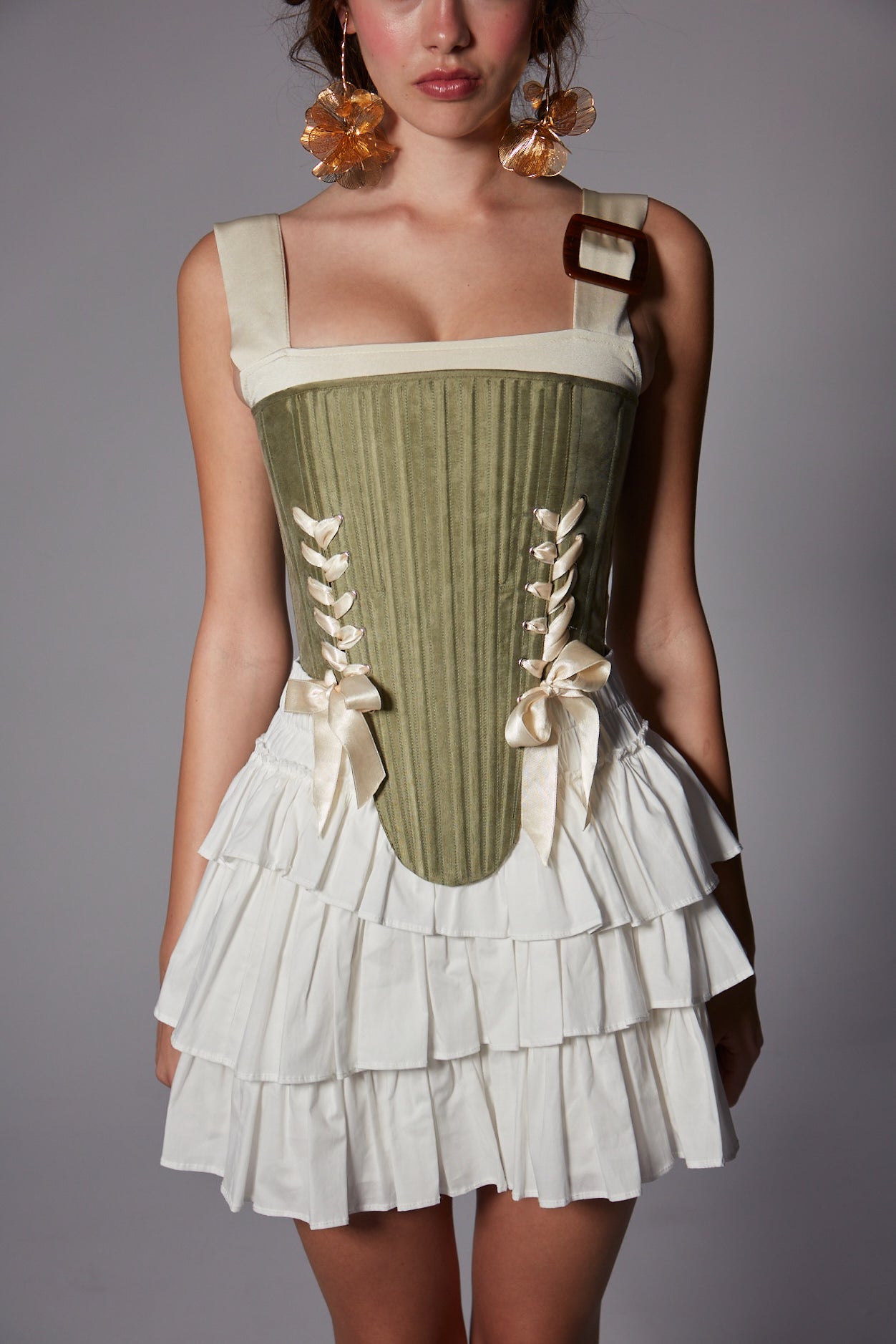 Eva In Khaki Korse Set