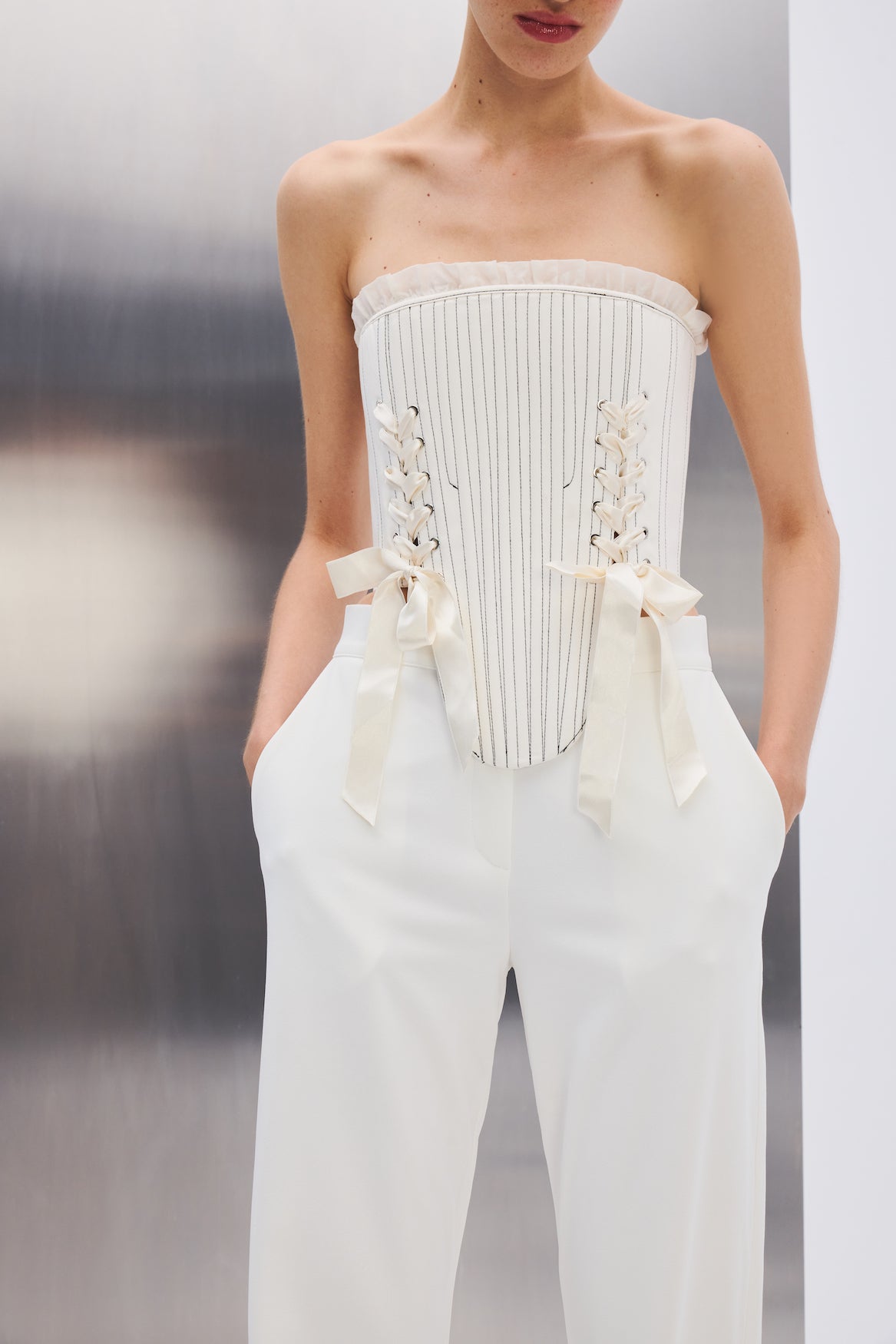 Marie Korse/Ekru Crop Set