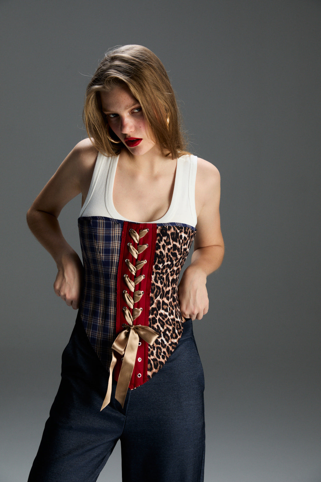 Robin Korse Askılı Set