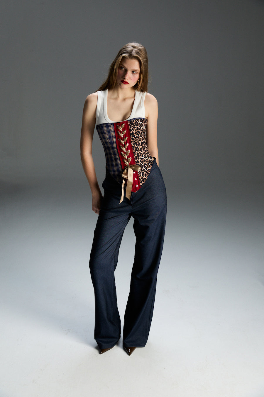 Robin Korse Askılı Set